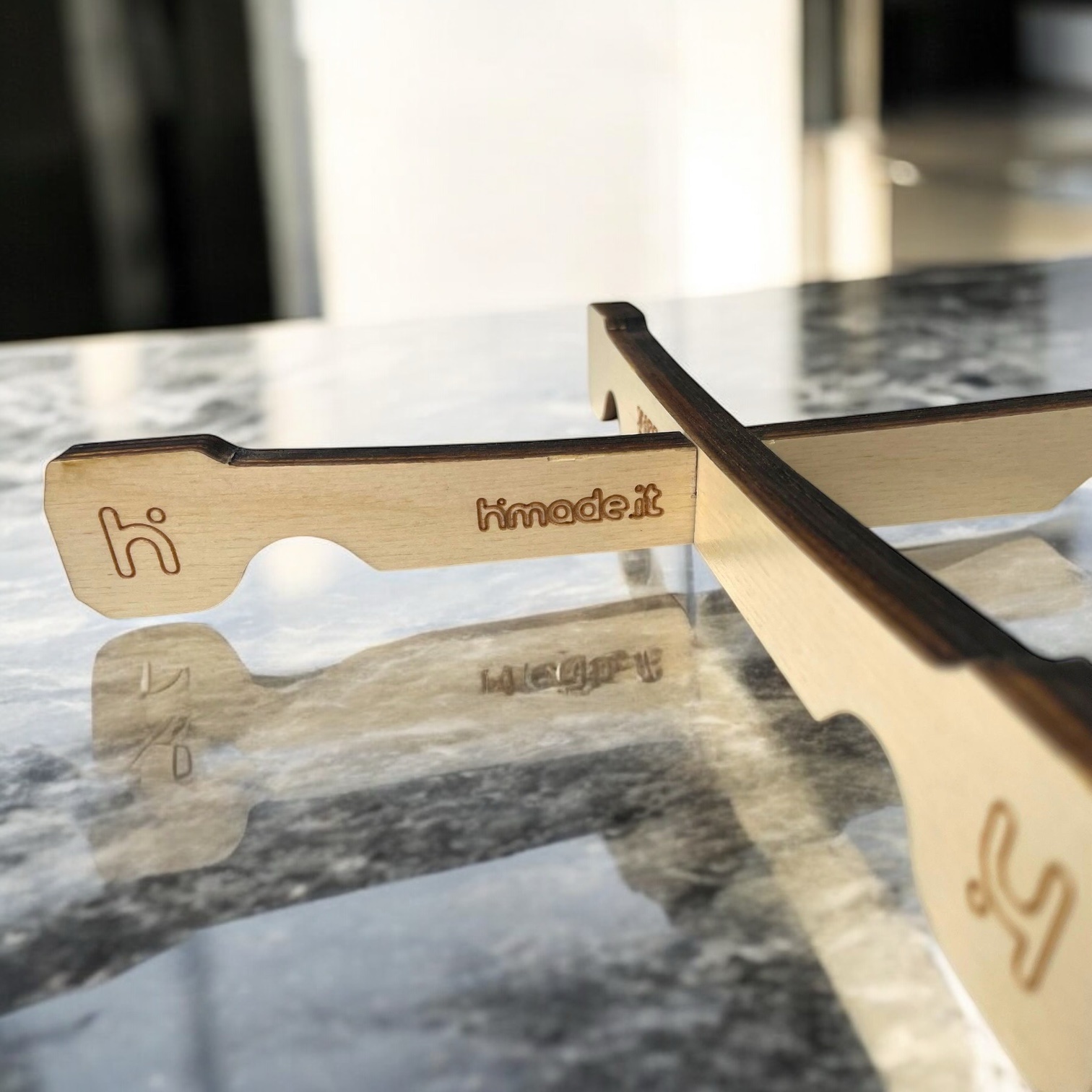 Portapentola “X-Stand” HiMade in legno di Betulla